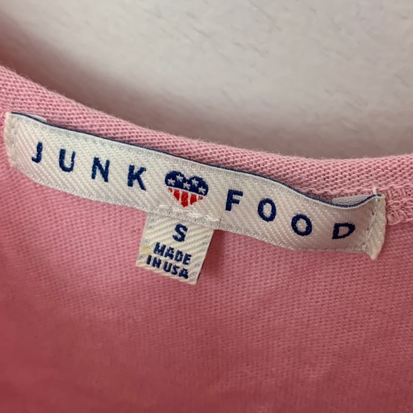 Kiss me I’m American tank top by junk food - Picture 3 of 3